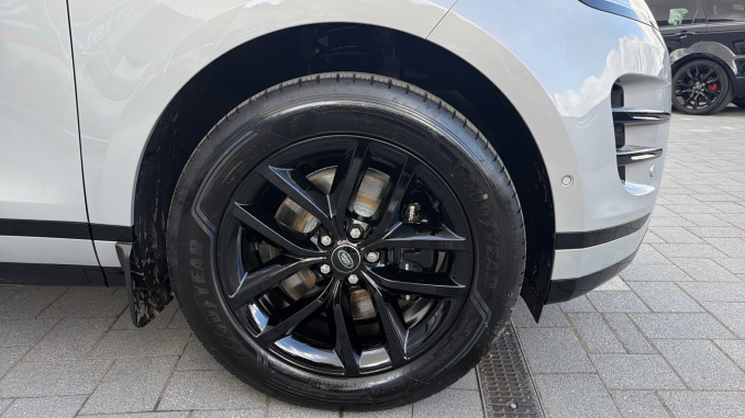 Land Rover Range Rover Evoque 1.5 P270e Edition 5dr Auto Hatchback - Image 8